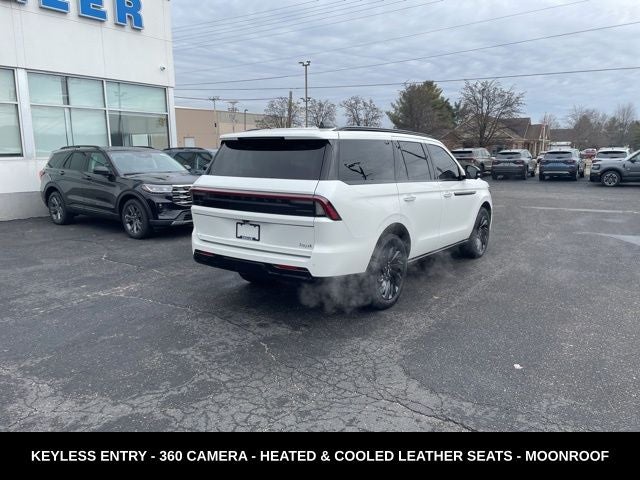 2025 Lincoln Navigator Reserve BLACKOUT PACKAGE