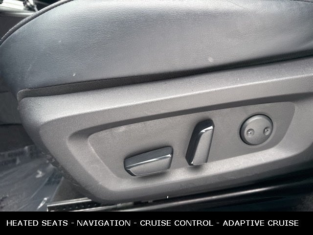 2024 Mitsubishi Outlander SE TECH PACK