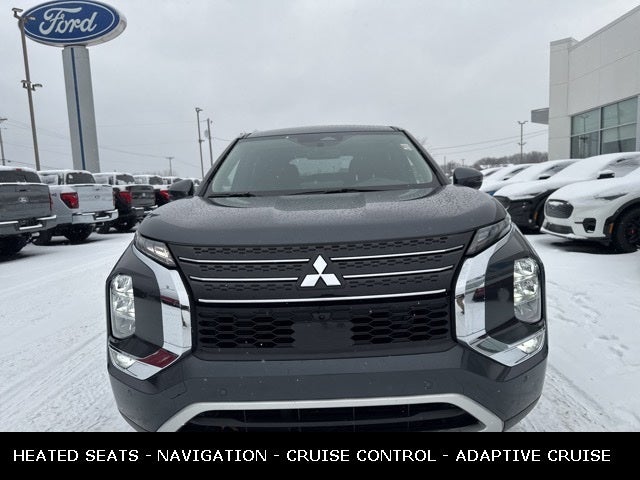 2024 Mitsubishi Outlander SE TECH PACK