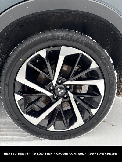 2024 Mitsubishi Outlander SE TECH PACK