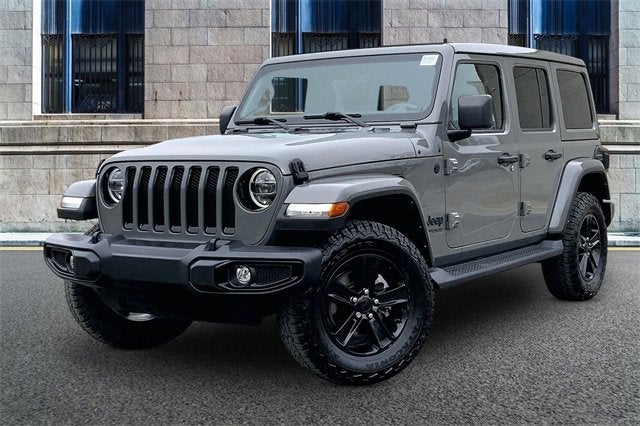 2022 Jeep Wrangler Unlimited Sahara Altitude