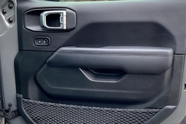 2022 Jeep Wrangler Unlimited Sahara Altitude