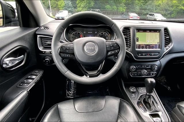 2023 Jeep Cherokee Altitude Lux