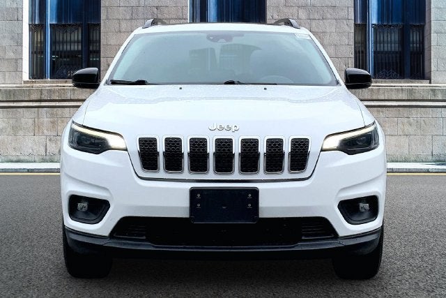 2022 Jeep Cherokee Latitude Lux