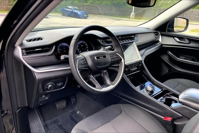 2023 Jeep Grand Cherokee Laredo