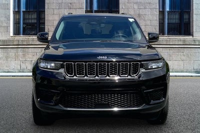 2023 Jeep Grand Cherokee Laredo