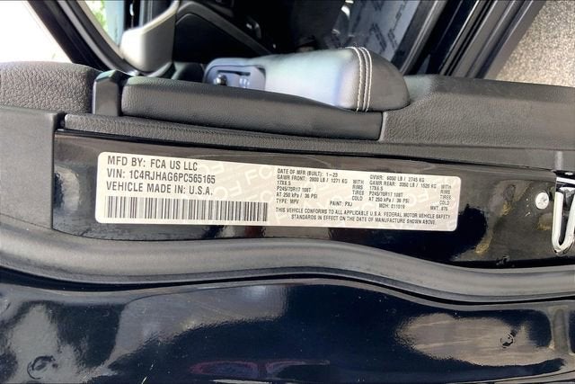 2023 Jeep Grand Cherokee Laredo