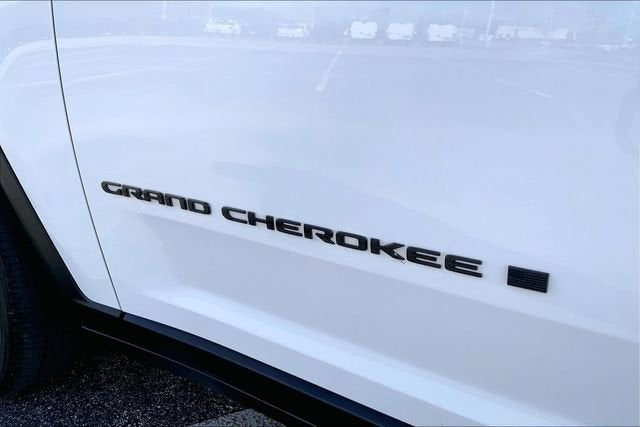 2022 Jeep Grand Cherokee Altitude