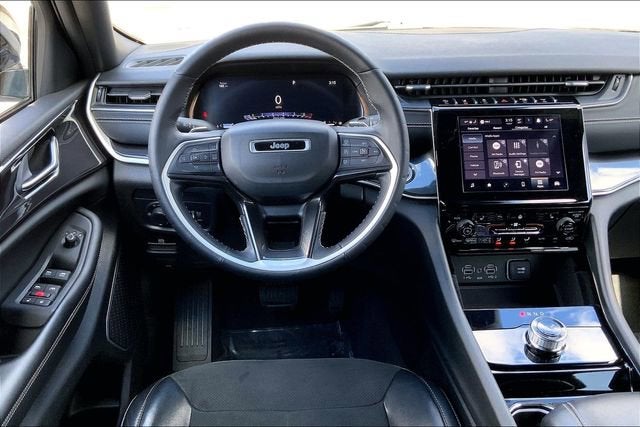 2022 Jeep Grand Cherokee Altitude