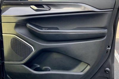 2022 Jeep Grand Cherokee Altitude