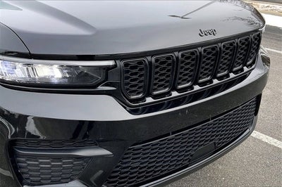 2022 Jeep Grand Cherokee Altitude