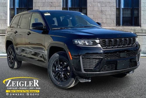 2026 Jeep Grand Cherokee Laredo Altitude