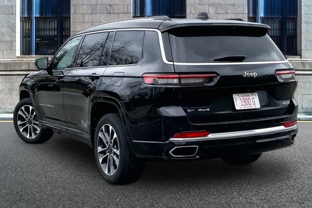 2022 Jeep Grand Cherokee Overland