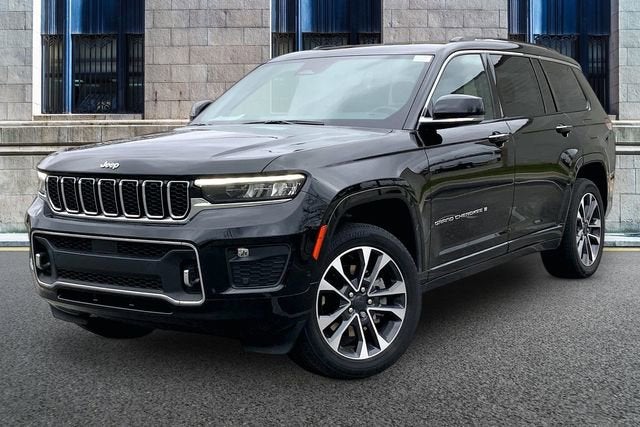 2022 Jeep Grand Cherokee Overland
