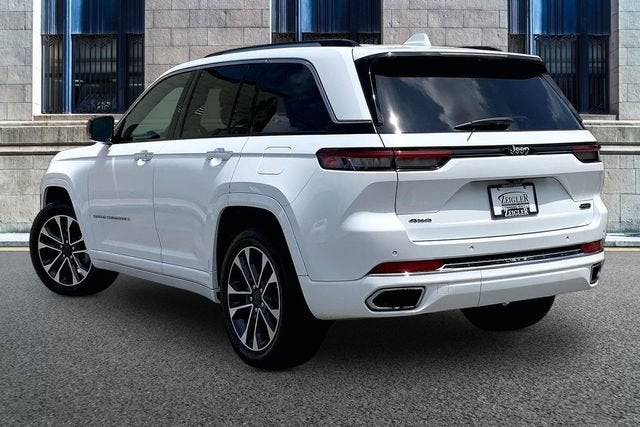 2022 Jeep Grand Cherokee Overland