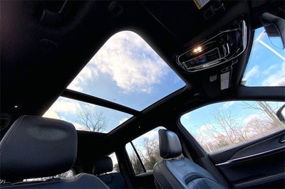 2022 Jeep Grand Cherokee Overland