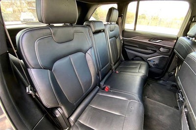 2022 Jeep Grand Cherokee Overland