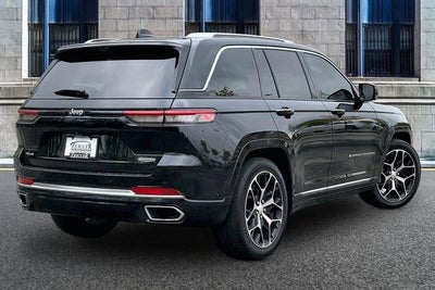 2023 Jeep Grand Cherokee Summit Reserve