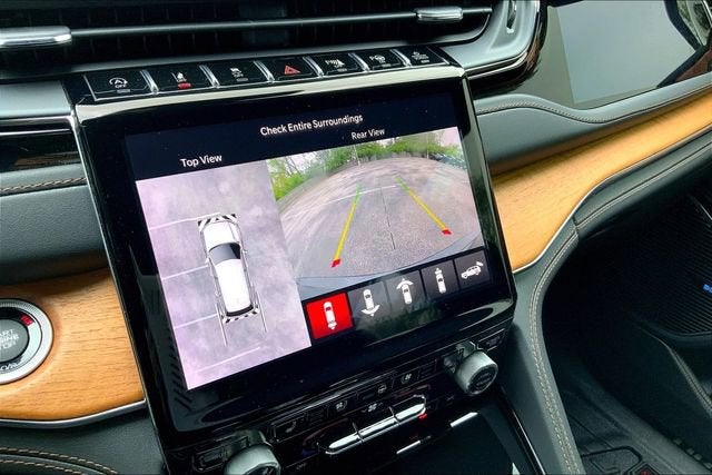 2023 Jeep Grand Cherokee Summit Reserve