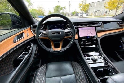 2023 Jeep Grand Cherokee Summit Reserve