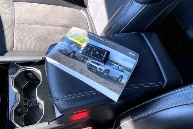 2023 Jeep Grand Cherokee L Altitude