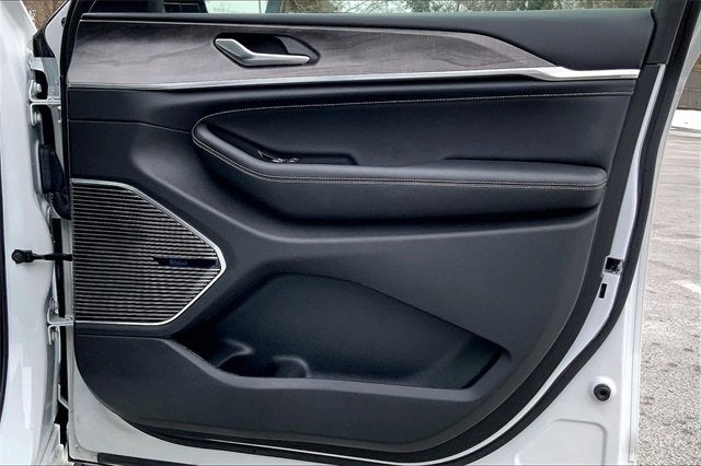 2022 Jeep Grand Cherokee L Overland