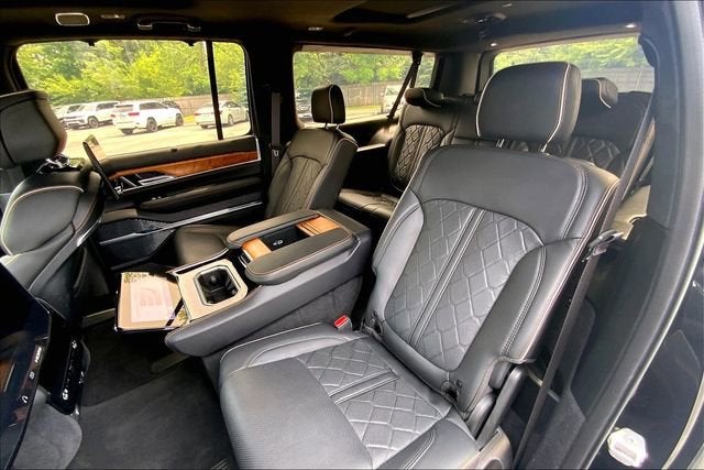 2023 Jeep Grand Wagoneer L Series III