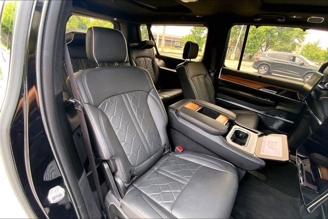 2023 Jeep Grand Wagoneer L Series III