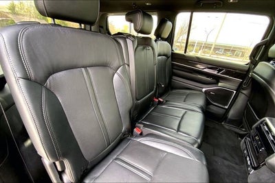 2022 Jeep Wagoneer Series II