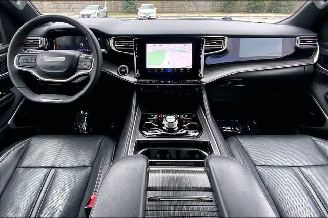 2023 Jeep Wagoneer Series III