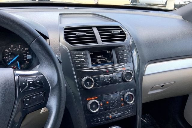 2018 Ford Explorer Base