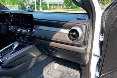 2024 Chevrolet Colorado 2WD LT