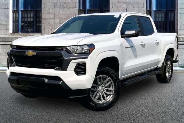 2024 Chevrolet Colorado 2WD LT