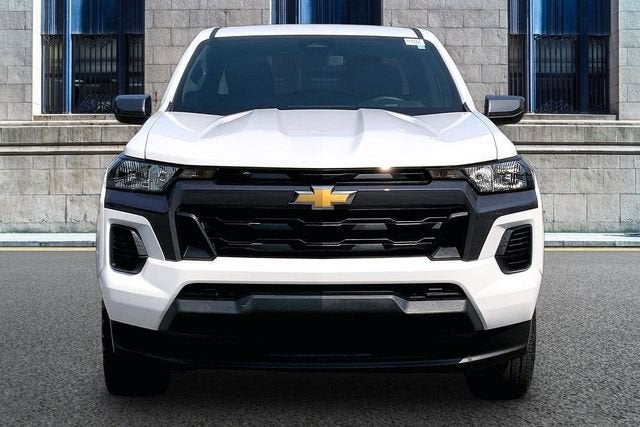 2024 Chevrolet Colorado 2WD LT