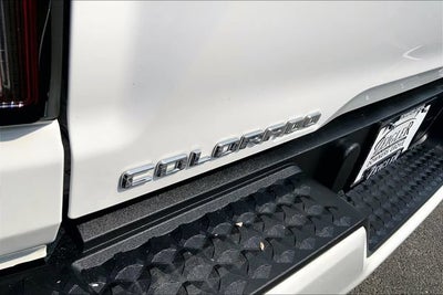 2024 Chevrolet Colorado 2WD LT