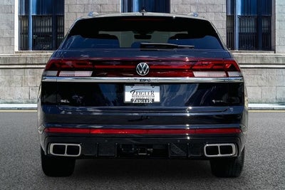 2024 Volkswagen Atlas Cross Sport 2.0T SEL R-Line