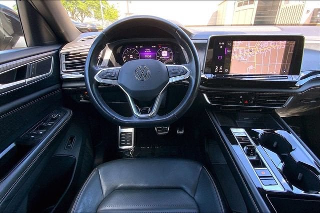 2024 Volkswagen Atlas Cross Sport 2.0T SEL R-Line