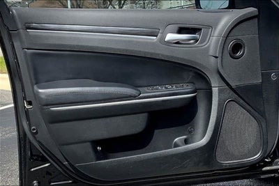 2020 Chrysler 300 Touring