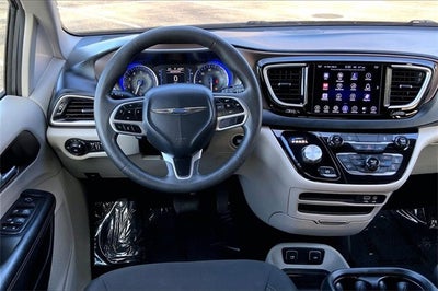 2017 Chrysler Pacifica Touring Plus