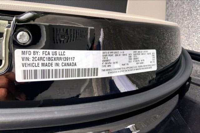 2024 Chrysler Pacifica Touring L