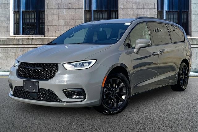 2021 Chrysler Pacifica Touring