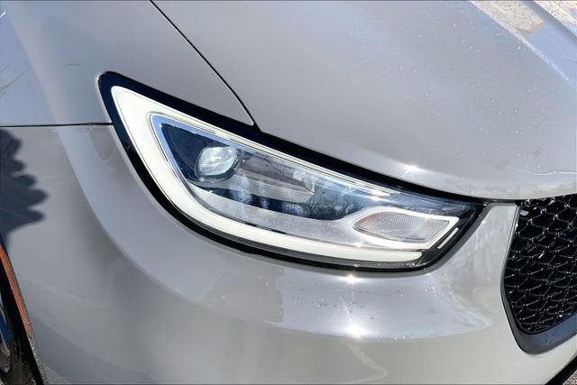 2021 Chrysler Pacifica Touring