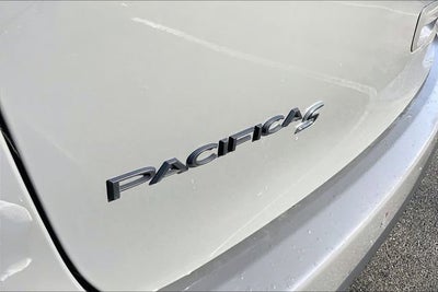 2021 Chrysler Pacifica Touring