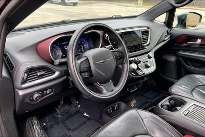 2020 Chrysler Pacifica Limited 35th Anniversary