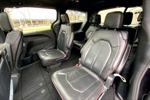 2020 Chrysler Pacifica Limited 35th Anniversary