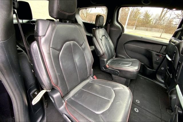 2020 Chrysler Pacifica Limited 35th Anniversary