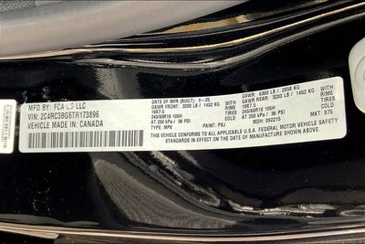 2026 Chrysler Pacifica Select