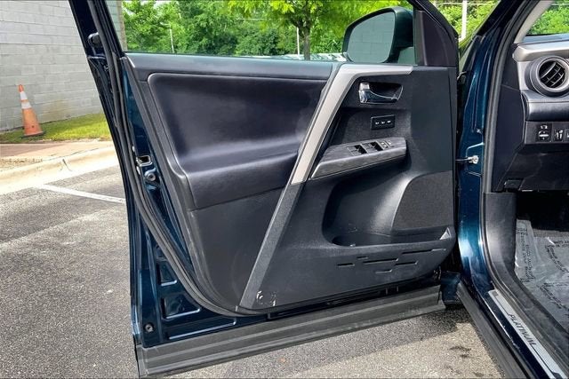 2018 Toyota RAV4 Platinum