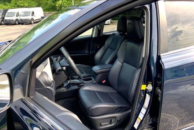 2018 Toyota RAV4 Platinum