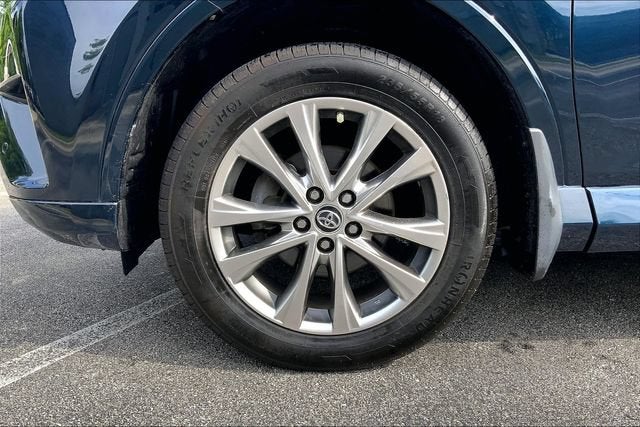 2018 Toyota RAV4 Platinum